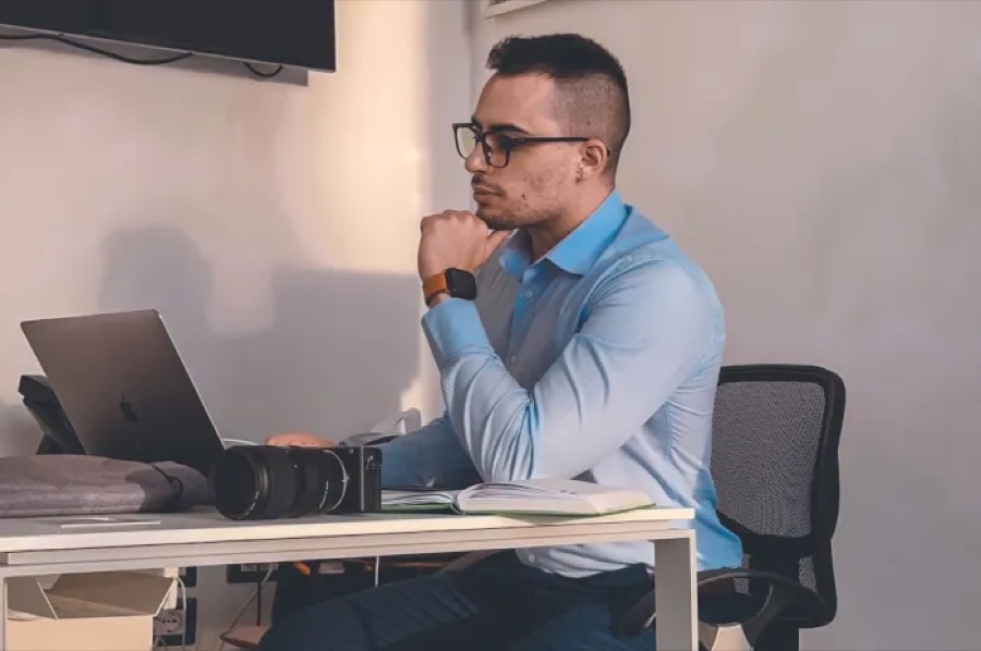 Marcello Putzolu al lavoro sul digitale